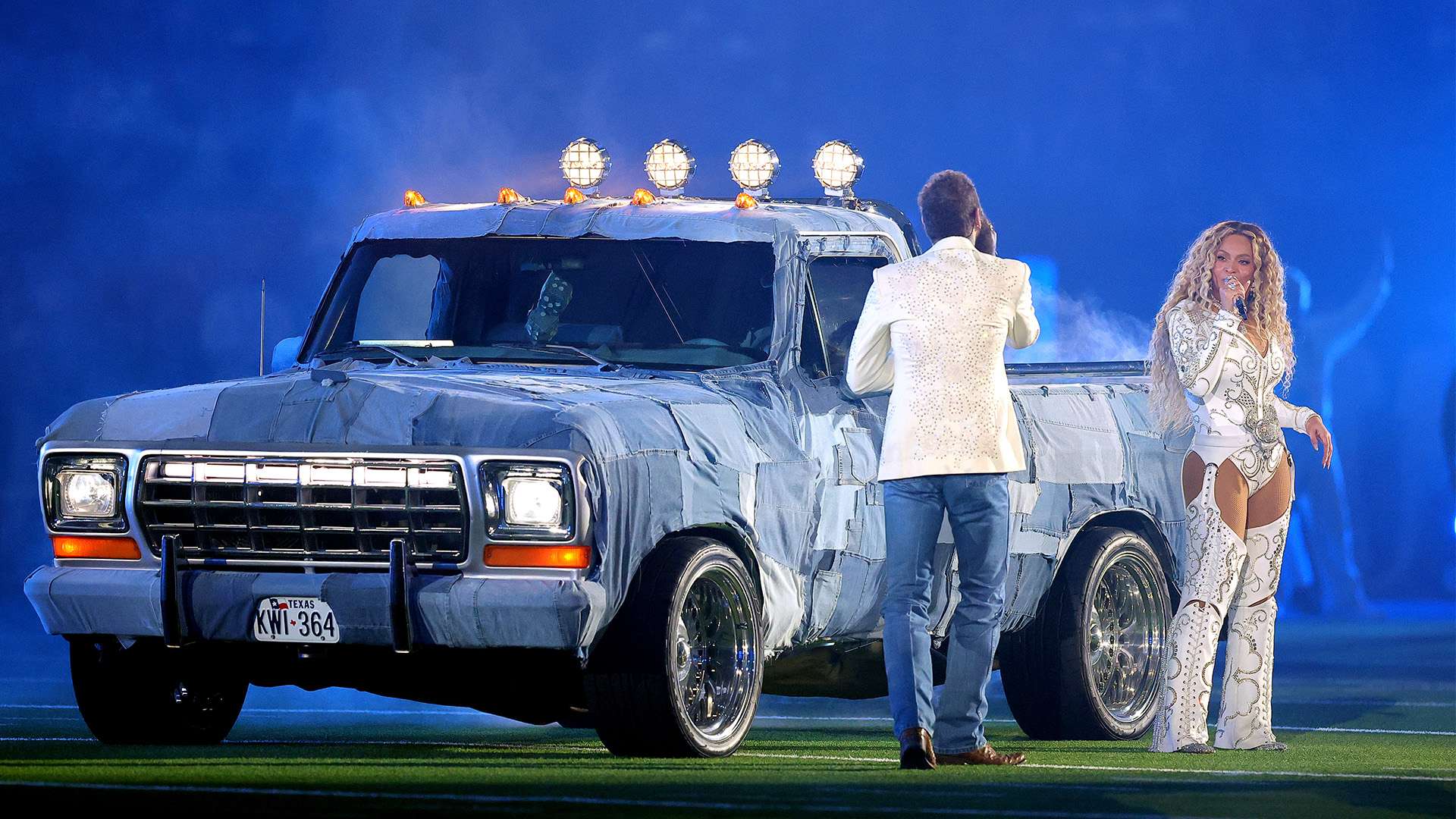 轉會費用產 轉會費用產